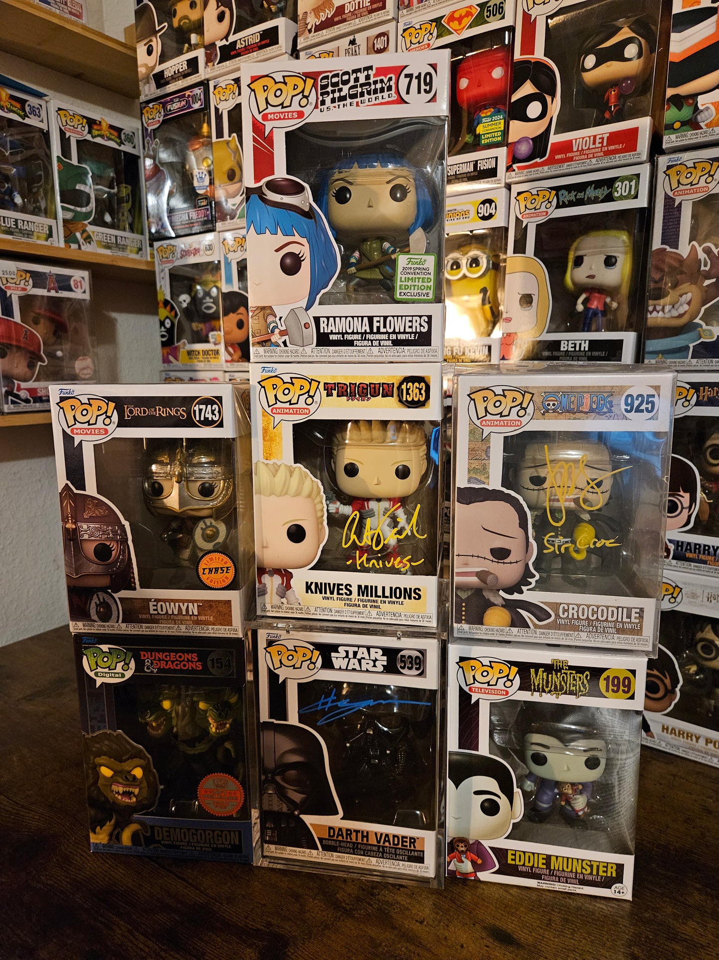 SURPRISE BOX BIG HIT DARTH VADER SIGNED